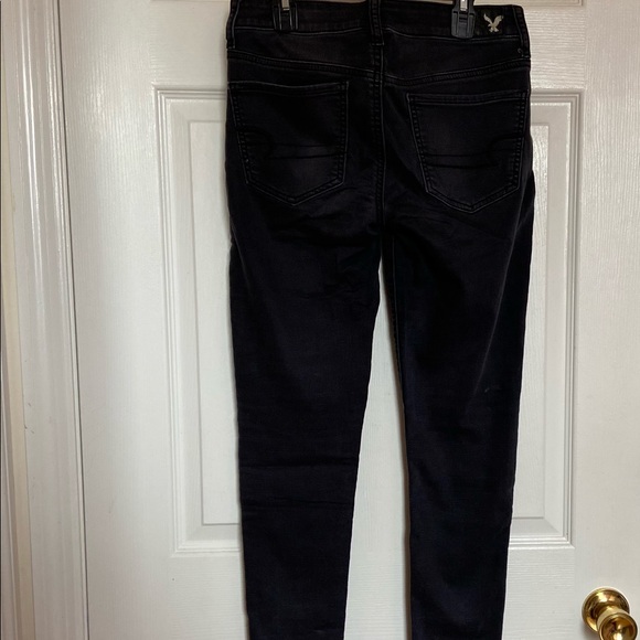 American Eagle Skinny Jeans - Picture 2 of 4